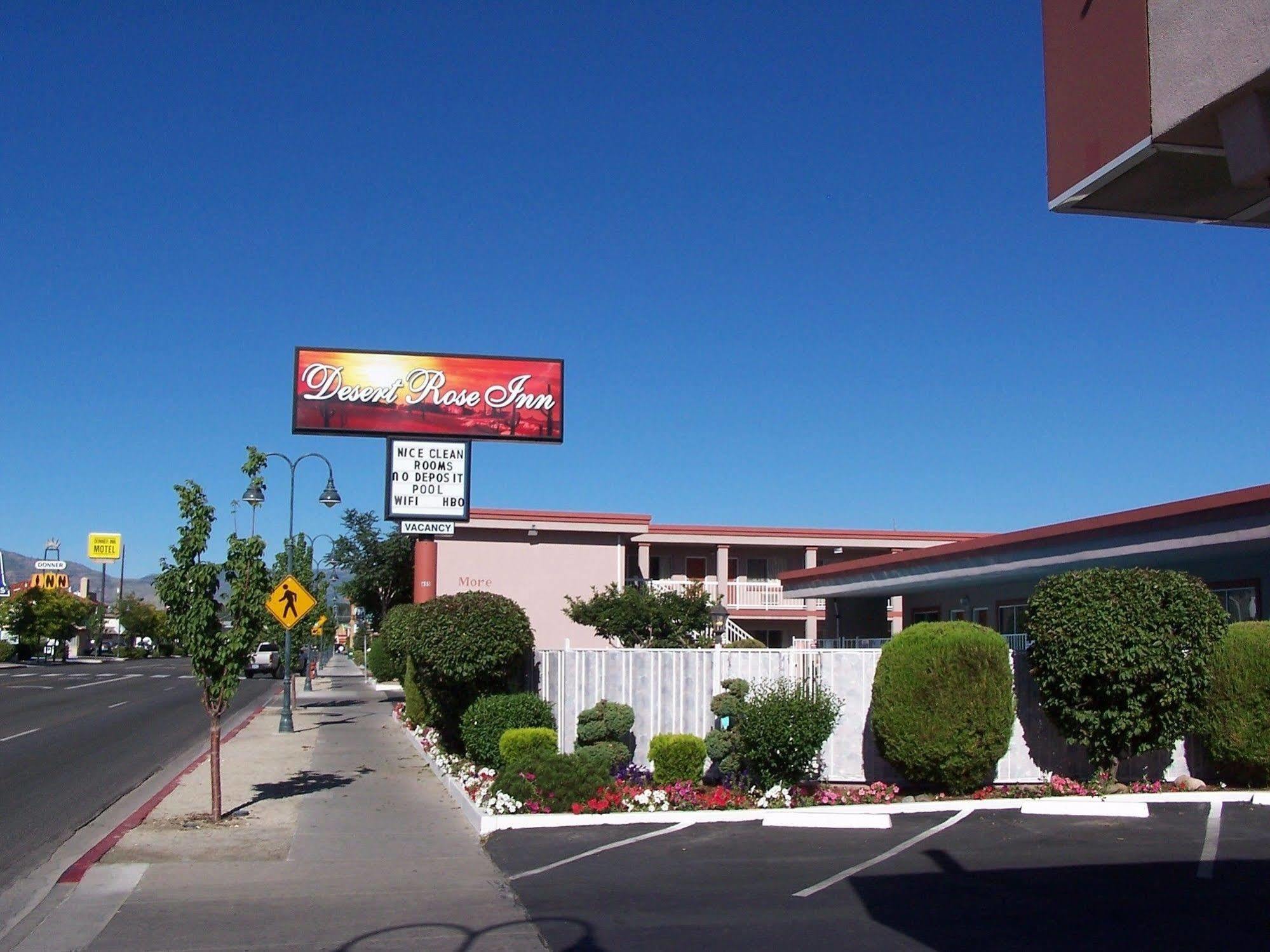 Desert Rose Inn Рино Екстериор снимка